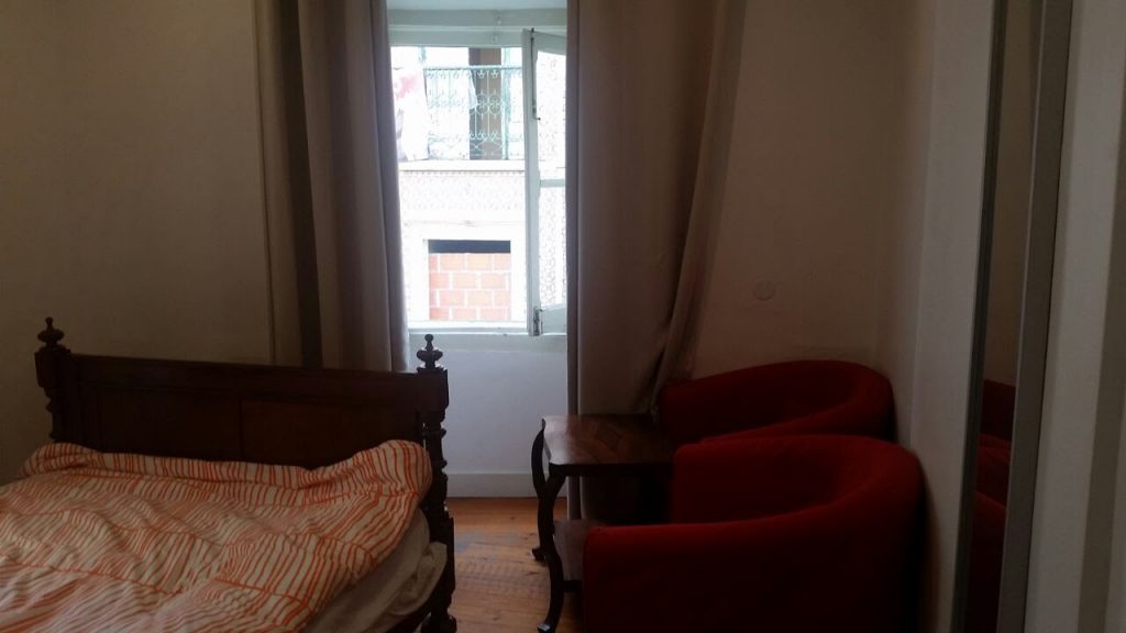 Doppelzimmer günstige Unterkunft in Lissabon